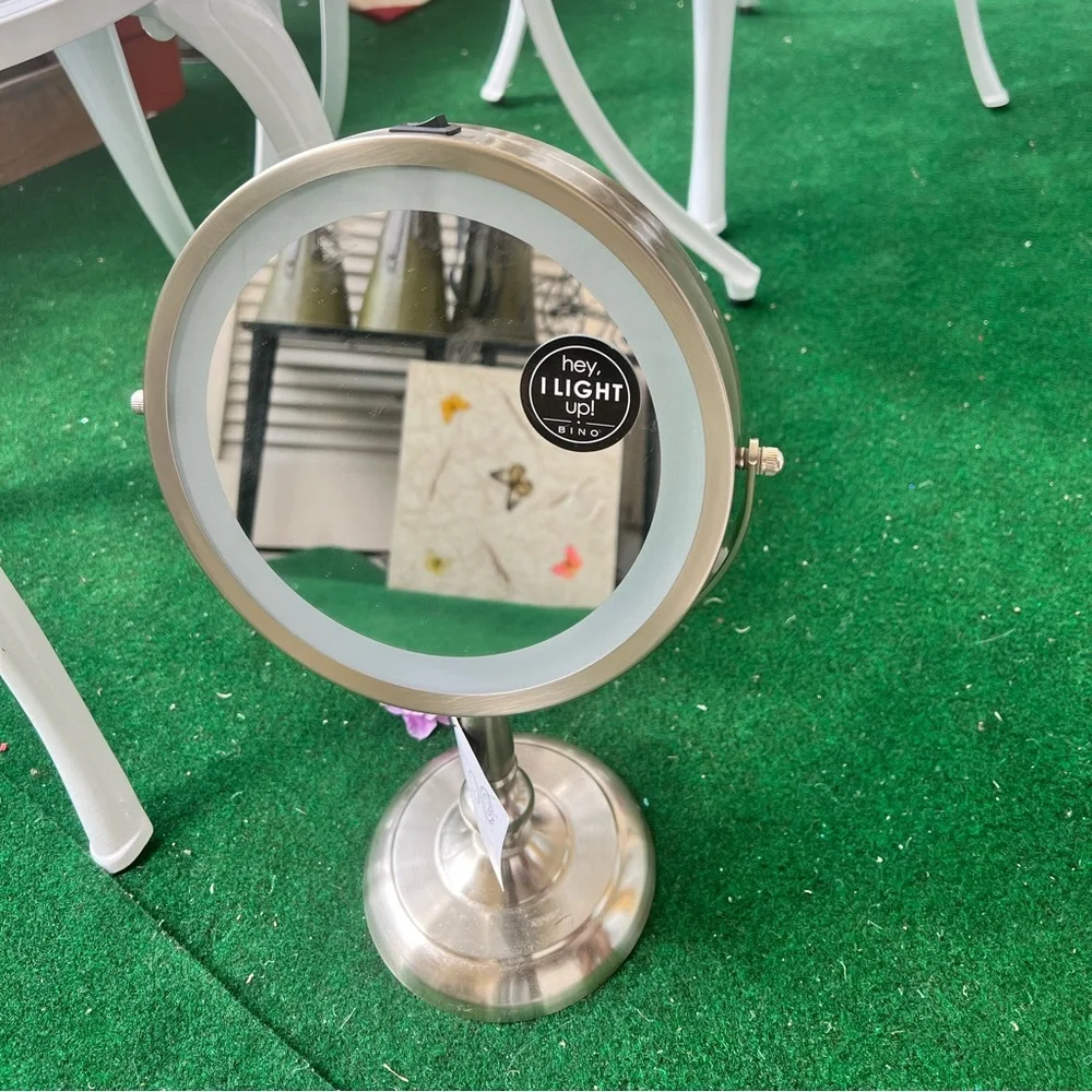 VANITY MIRROR